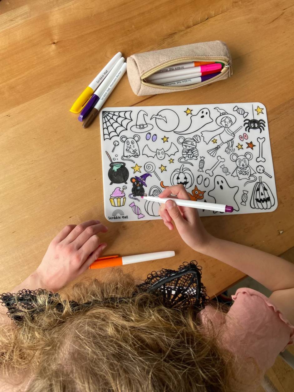 Halloween Cracker (3 pens)