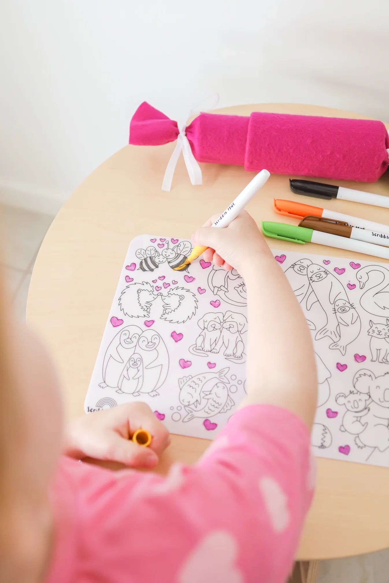 Love Cracker (includes 3 pens)