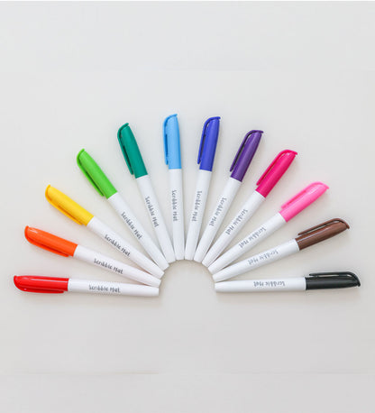 12 pens (dry-erase)